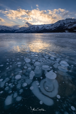 Interesting bubble formation at sunset