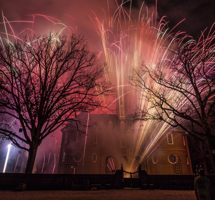 Williamsburg Grand Illumination Light and Landscapes